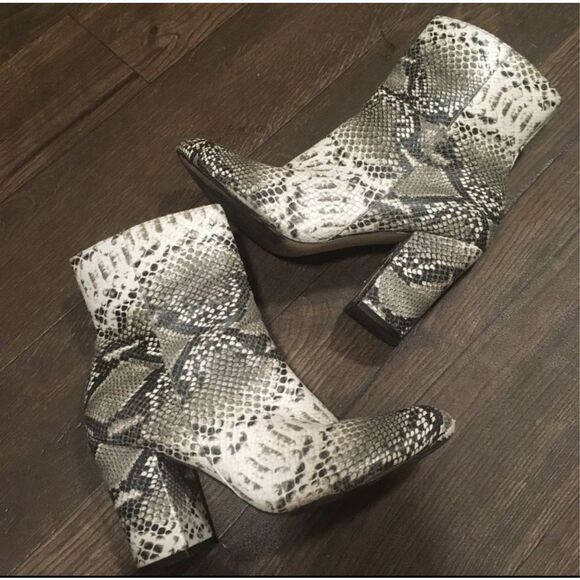Amuse Soviet X Matisse Amore snakeskin booties - Picture 5 of 5